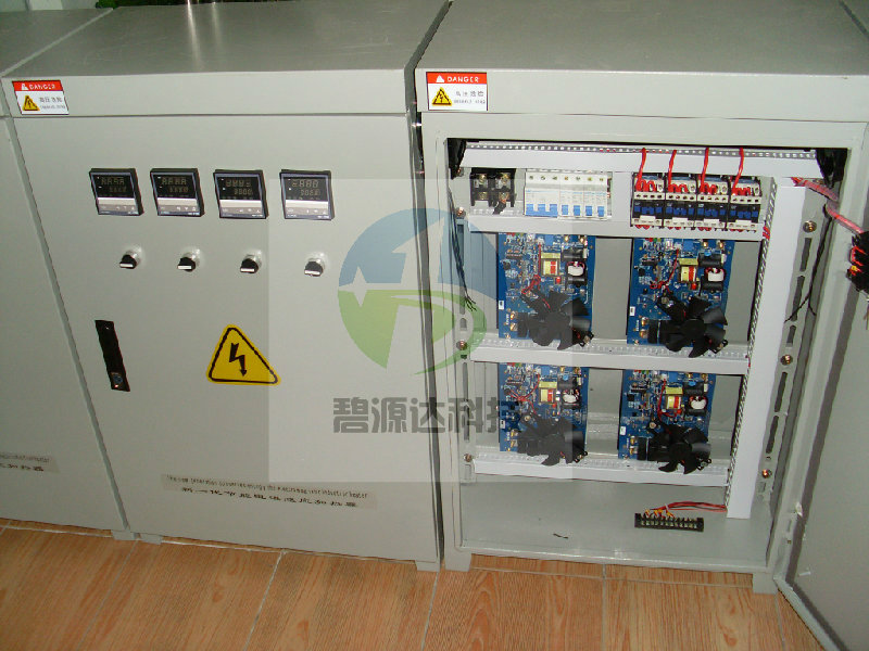 4台5KW电磁加热控制板组合机箱
